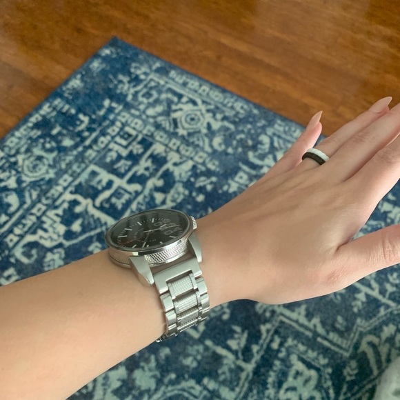 Diesel DZ1370 Stainless Steel Watch - Picture 6 of 8